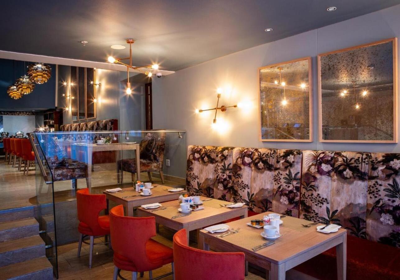 Taj Luxury Suite Cape Town Exterior photo